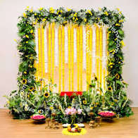 Flower decorations rental in Decoration supplies category